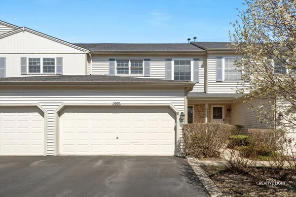 $350,000 | 1969 Bayview Lane, Aurora, IL 60506