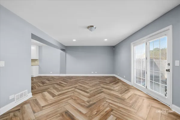 $350,000 | 1969 Bayview Lane, Aurora, IL 60506