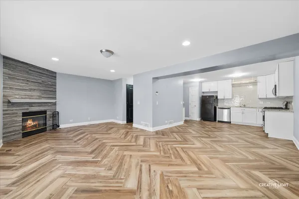 $350,000 | 1969 Bayview Lane, Aurora, IL 60506