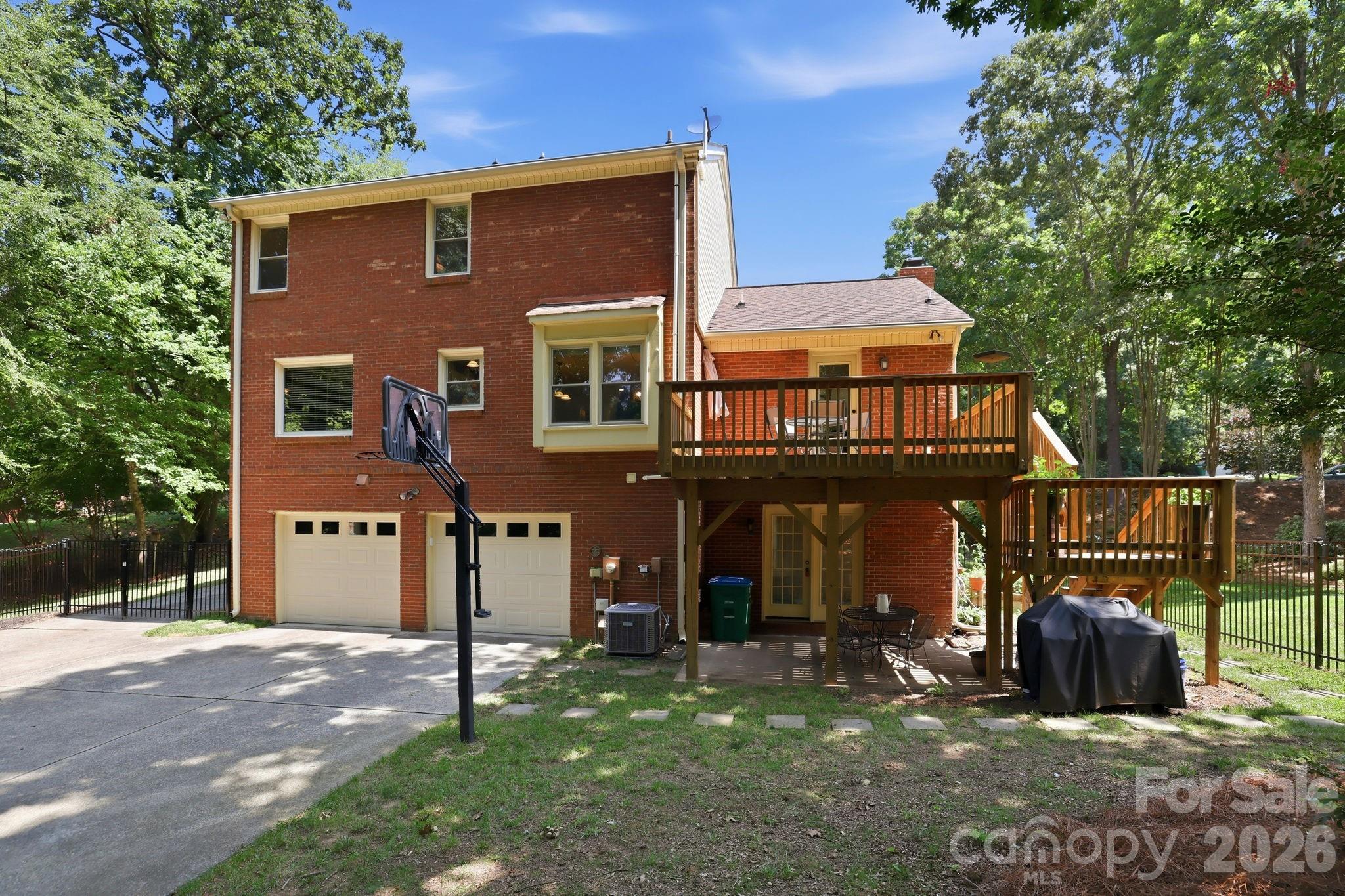 340 Walnut Point Drive Matthews, NC 28105 - Photo 38 of 48