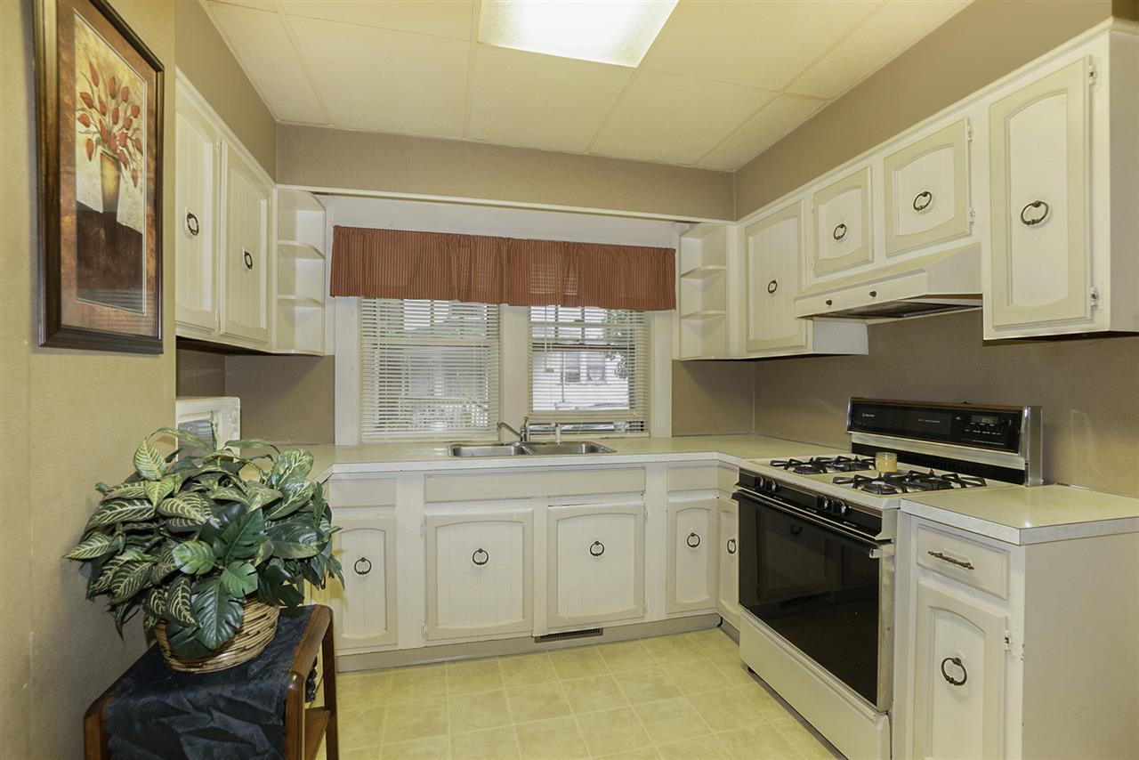 511 North Hampton Street Bay City, MI 48708 - Photo 9 of 25 Gallery Image 9