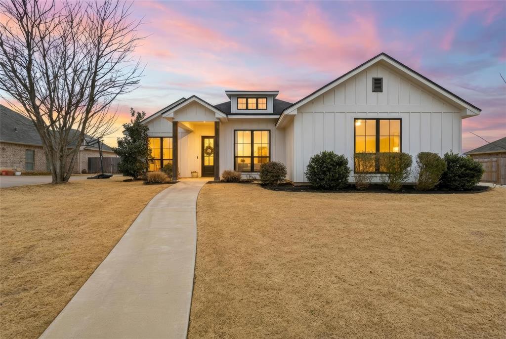 5444 Zavalla Drive Waco, TX 76708 - Photo 3 of 40