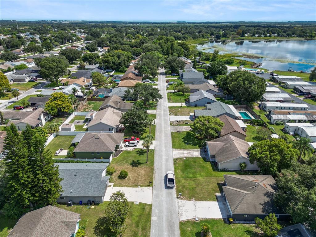 3307 Fox Ridge Drive Winter Haven, FL 33884 - Photo 20 of 27 an aerial view of multiple house