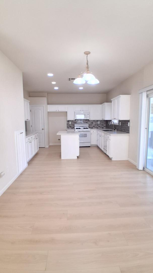 607 Riley Ford Lane Stockton, CA 95206 - Photo 5 of 24 Gallery Image 5