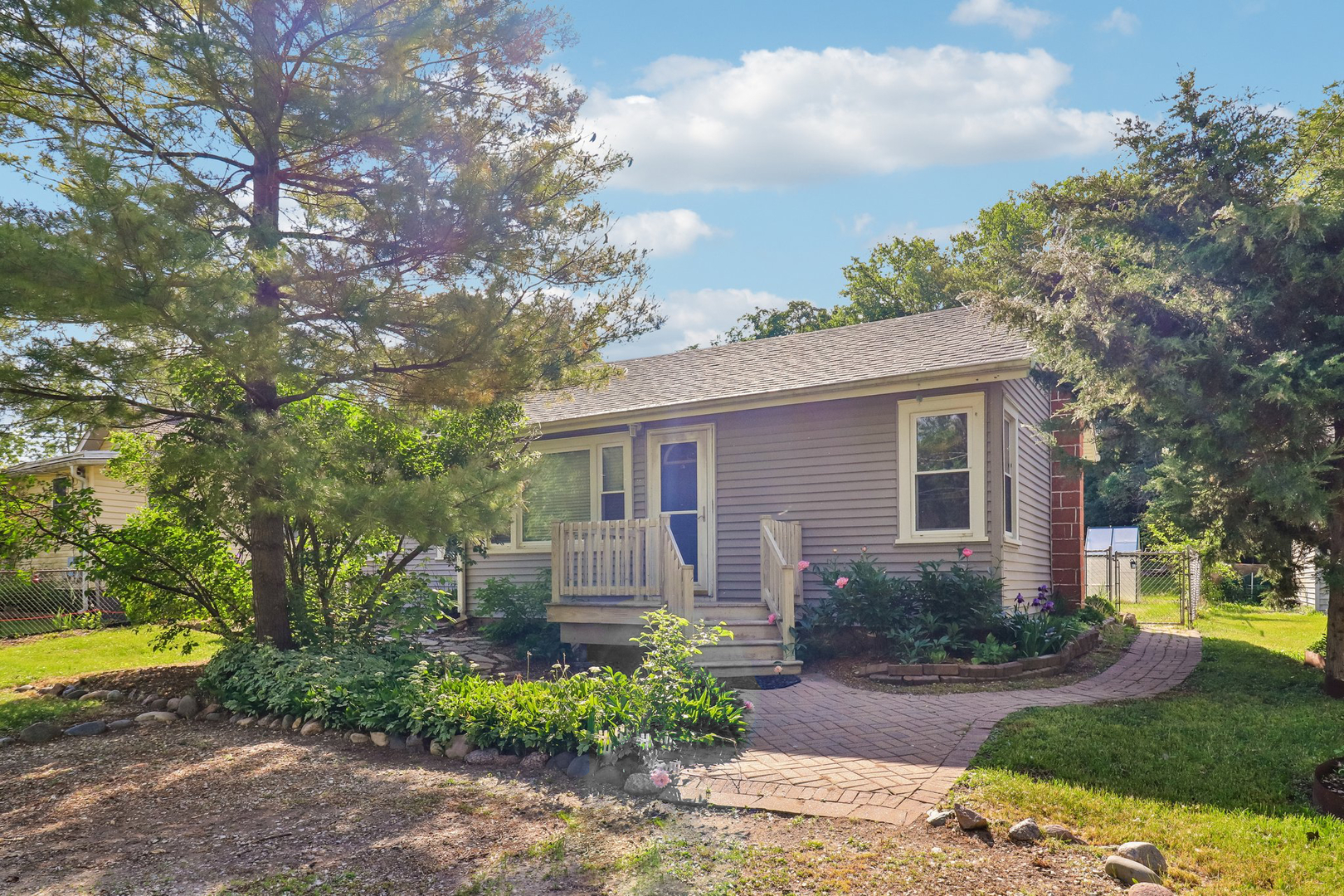 79 Eagle Point Road Fox Lake, IL 60020 - Photo 30 of 34 Gallery Image 30