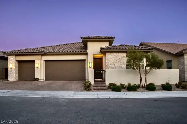 $1,375,000 | 180 Medianoche Street, Las Vegas, NV 89138