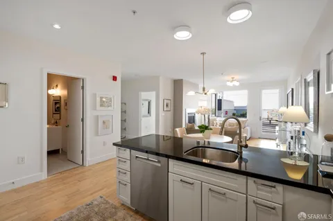 $499,000 | 2300 Broadway, Unit 7, Oakland, CA 94612