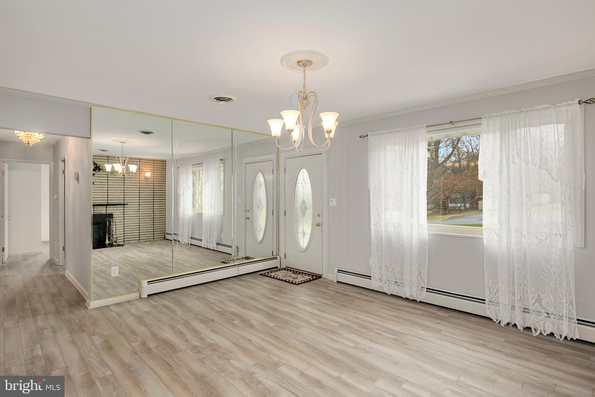 17227 Donora Road Silver Spring, MD 20905 - Photo 9 of 41