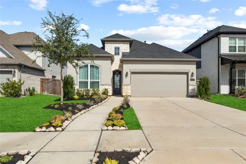 $425,000 | 10711 River Walk Drive, Missouri City, TX 77459