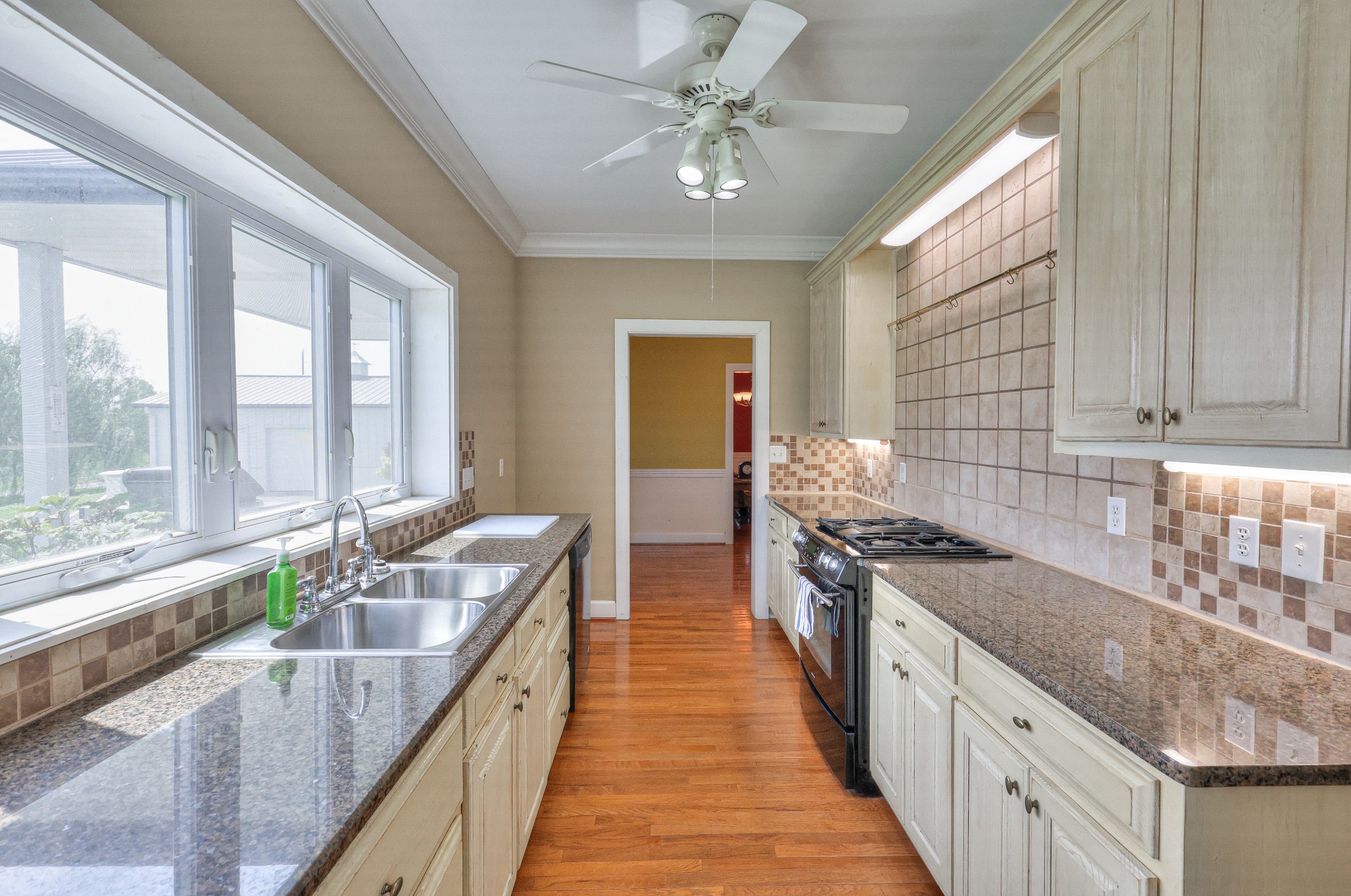 114 Dixon Road Shelbyville, TN 37160 - Photo 13 of 58 Gallery Image 13