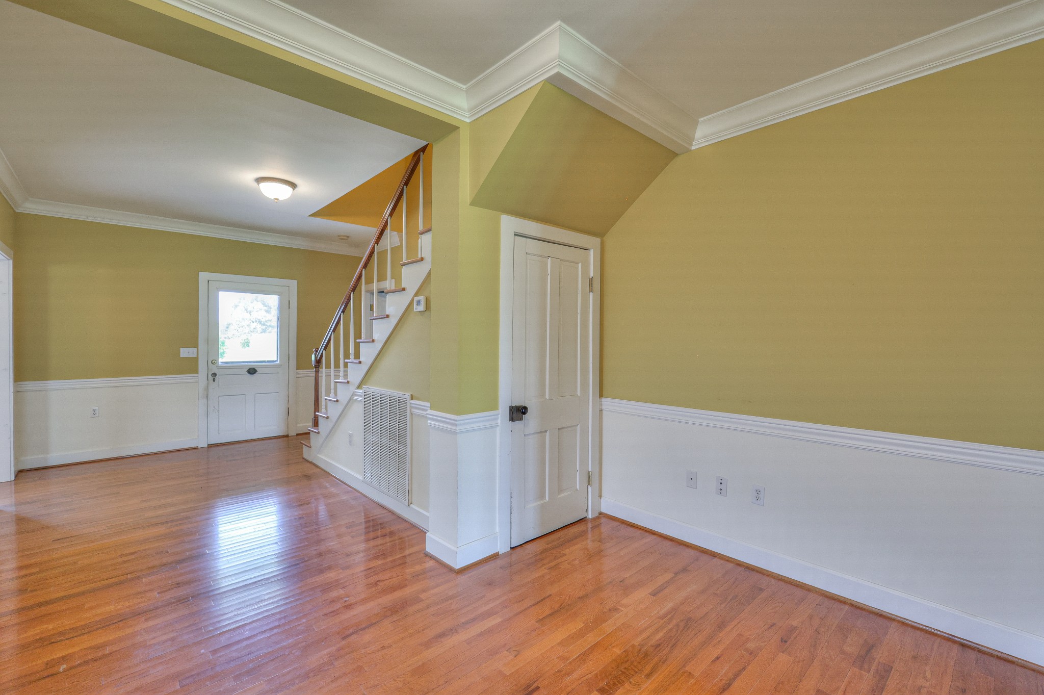 114 Dixon Road Shelbyville, TN 37160 - Photo 31 of 58 Gallery Image 31