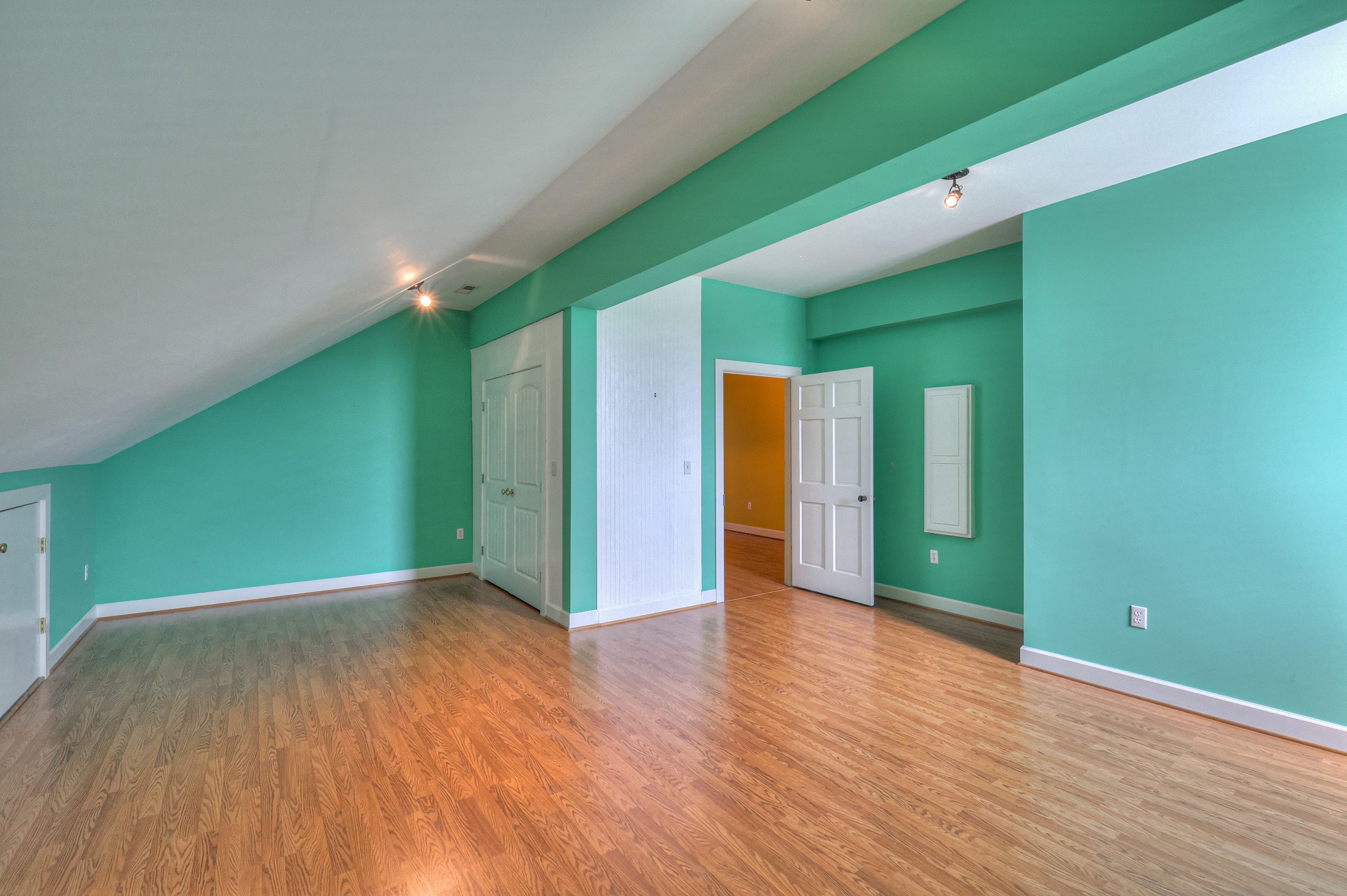 114 Dixon Road Shelbyville, TN 37160 - Photo 36 of 58 Gallery Image 36