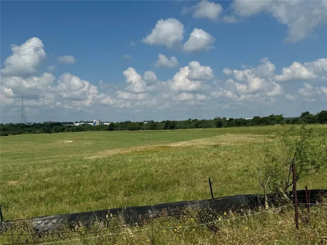 $6,000,000 | 3000 Sunrise Road, Round Rock, TX 78665