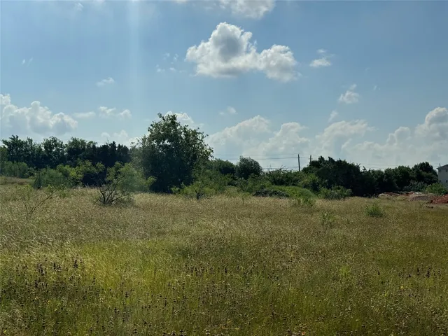 $6,000,000 | 3000 Sunrise Road, Round Rock, TX 78665