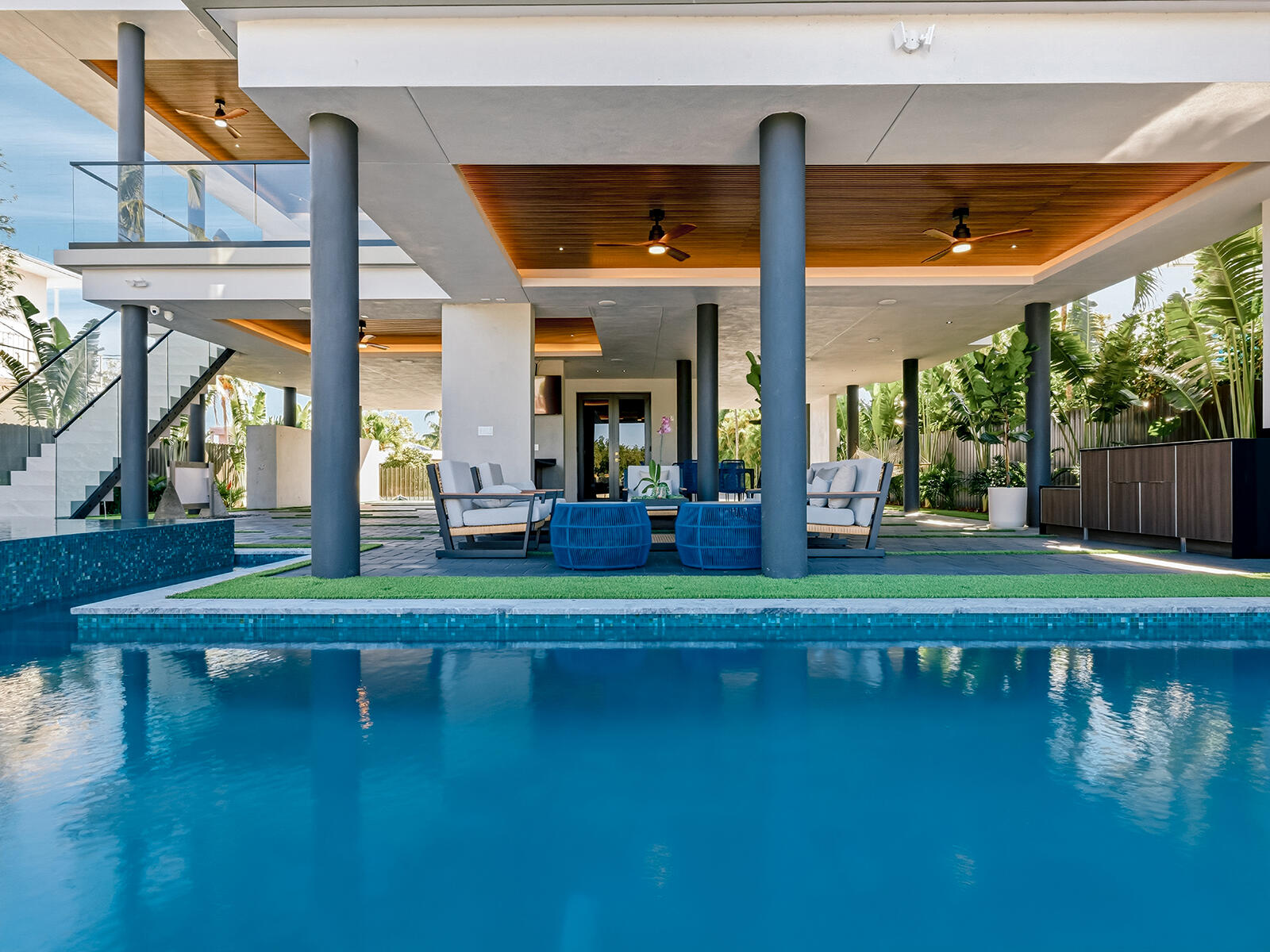 16 South Exuma Road Key Largo, FL 33037 - Photo 21 of 23 Pool