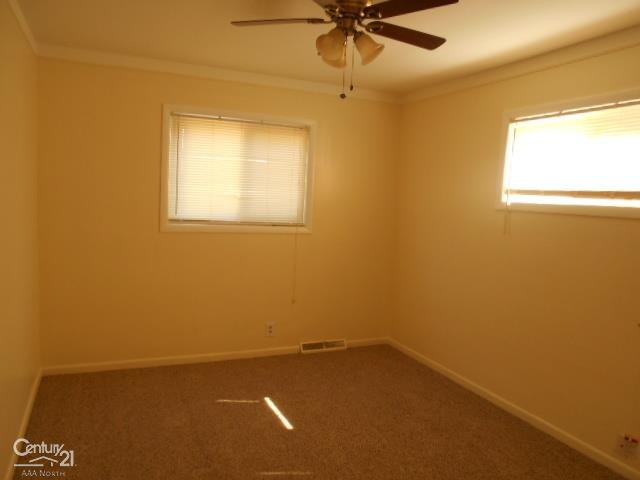 24670 Kelly Road Eastpointe, MI 48021 - Photo 13 of 34