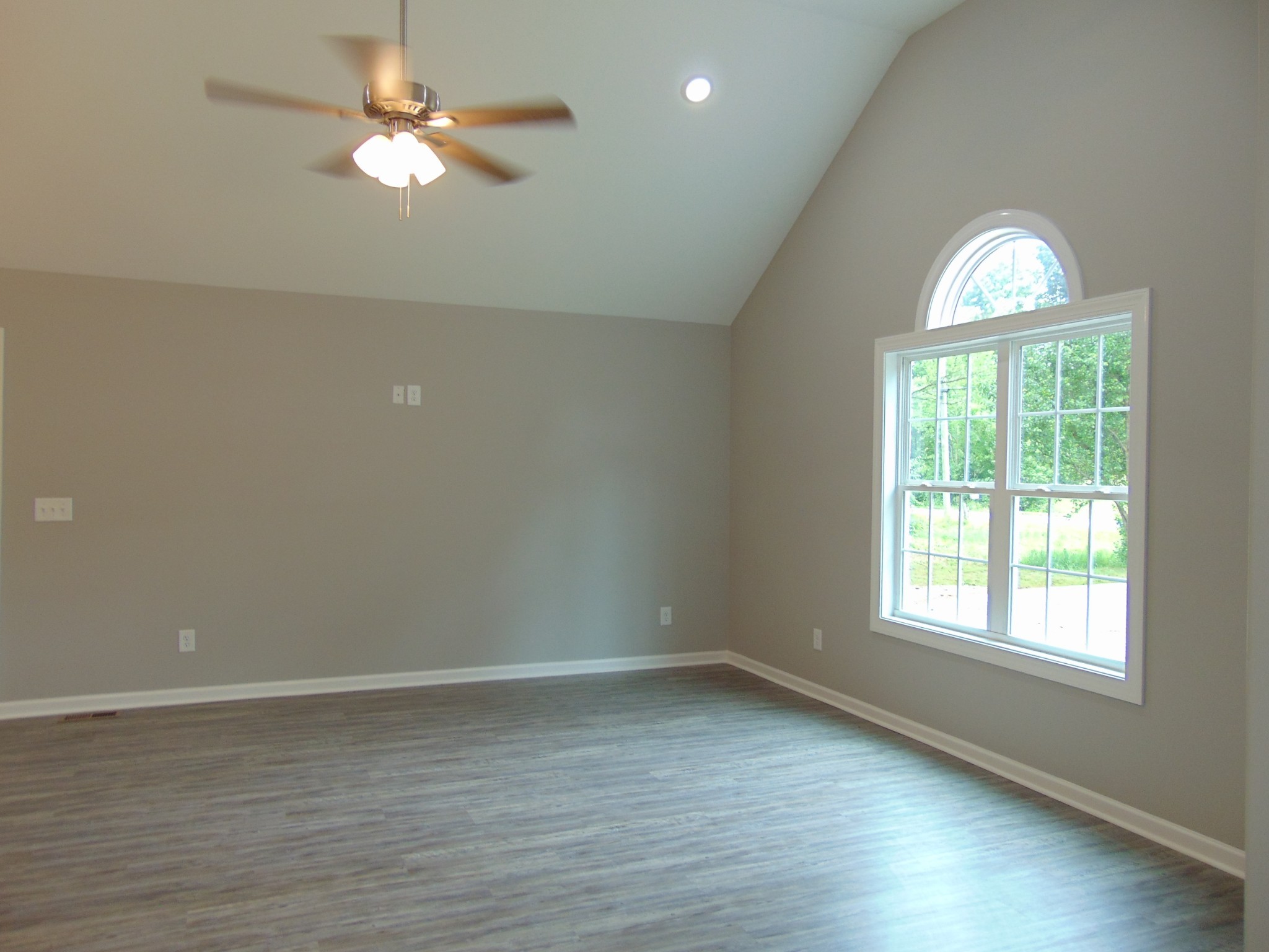 3812 Buffalo Road Summertown, TN 38483 - Photo 19 of 40 Gallery Image 19