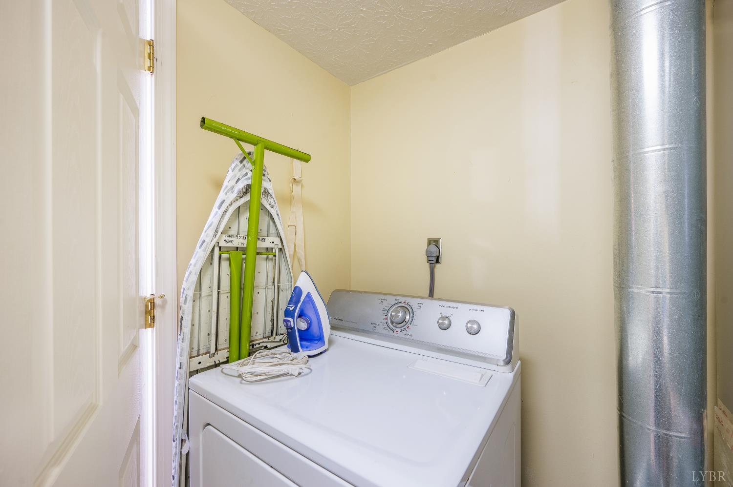 1011 Middle View Drive Forest, VA 24551 - Photo 16 of 44 a utility room with dryer and washer