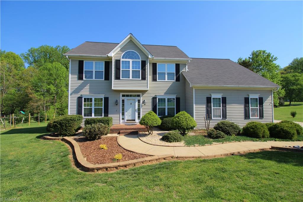 5382 Bunch Road Summerfield, NC 27358 - Photo 1 of 23 5382 Bunch Rd, Summerfield NC 27358