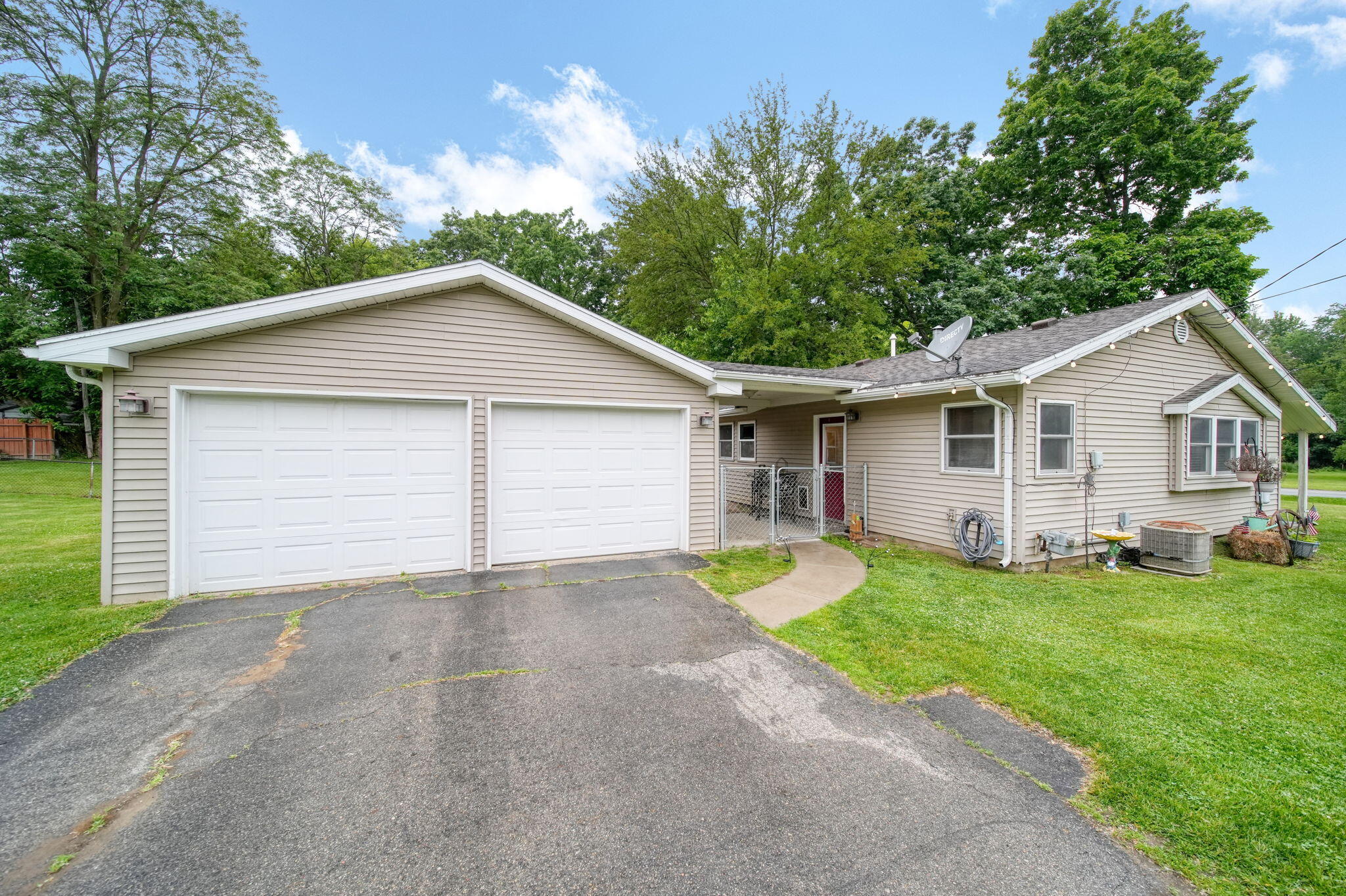 1501 Park Road Jackson, MI 49203 - Photo 16 of 21 33-web-or-mls-DSC04141_HDR
