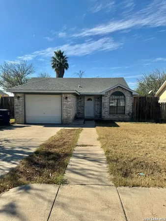 $1,750 | 1455 Timber Valley Drive, Eagle Pass, TX 78852