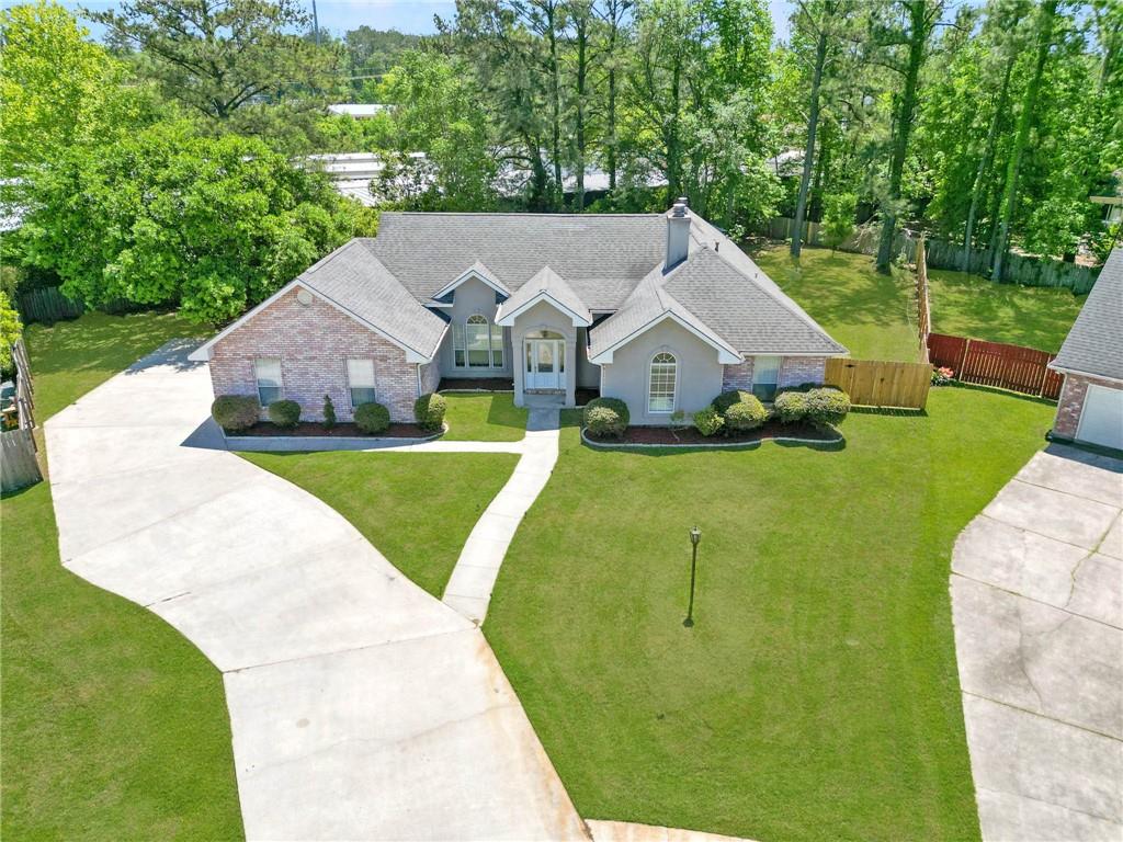 14 Lorio Lane Mandeville, LA 70448 - Photo 2 of 35