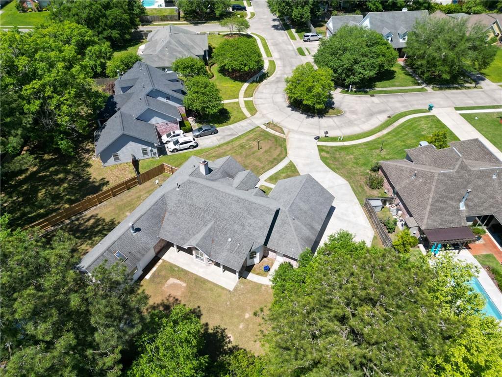 14 Lorio Lane Mandeville, LA 70448 - Photo 33 of 35