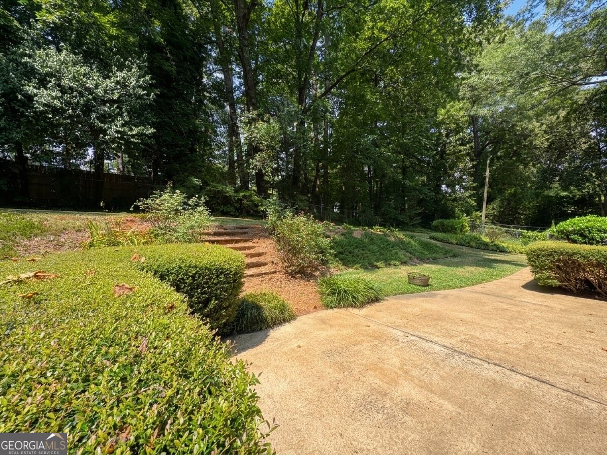 601 Cherokee Road LaGrange, GA 30240 - Photo 5 of 40 Gallery Image 5