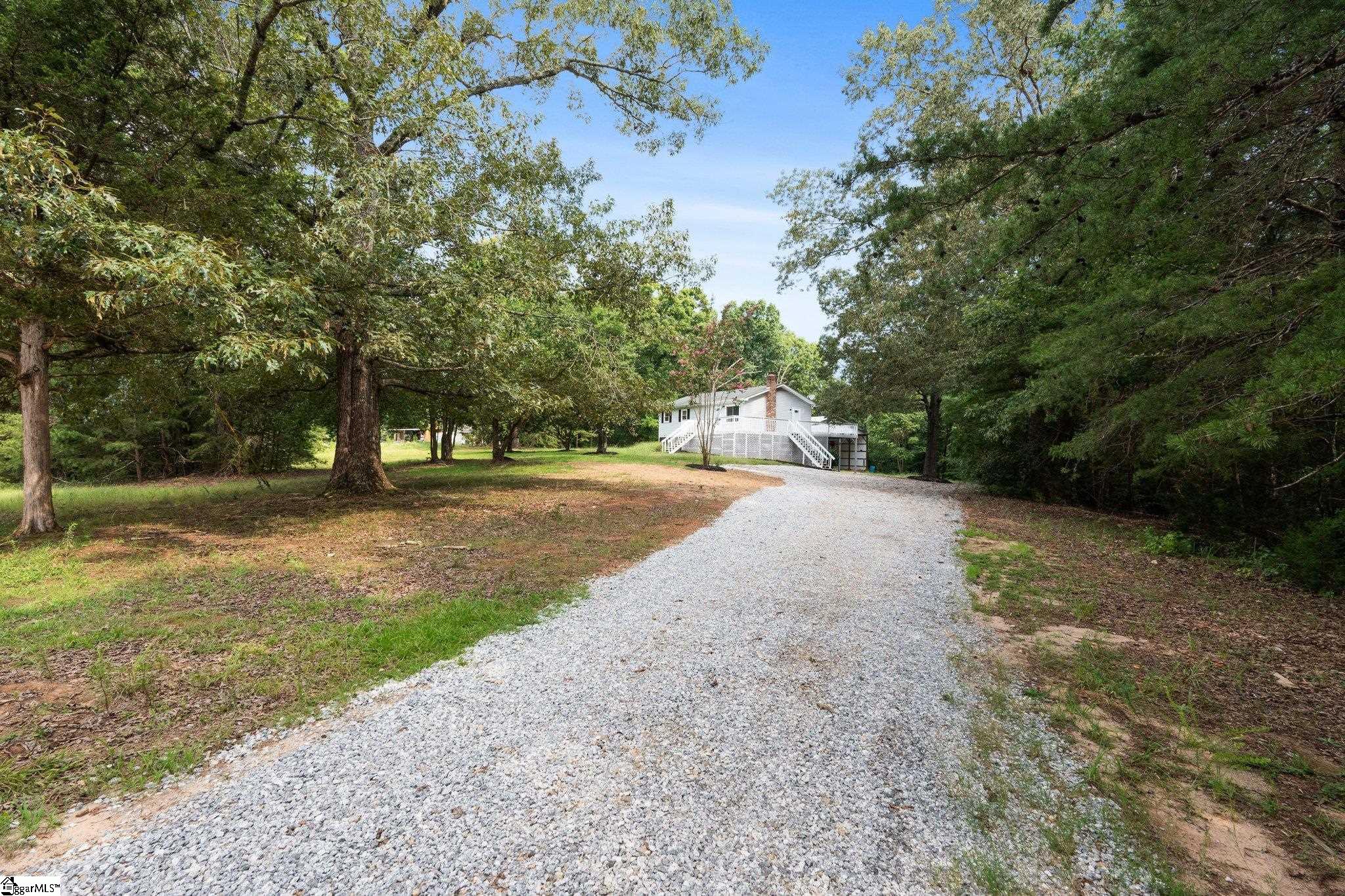 124 Meares Drive Pelzer, SC 29669 - Photo 3 of 21