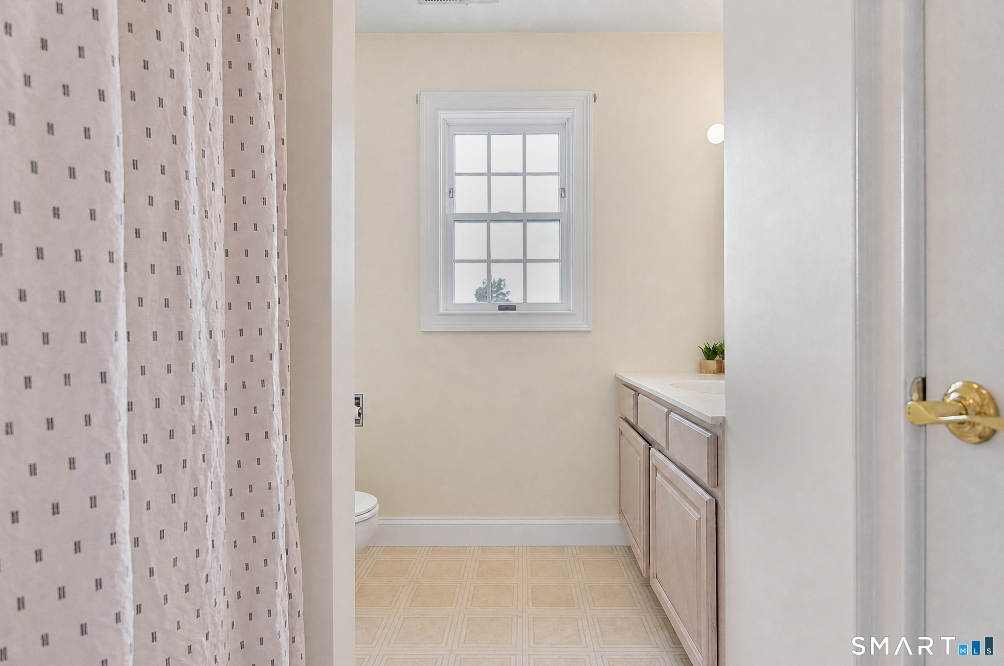 42 B Great Ring Road Newtown, CT 06482 - Photo 21 of 40 Gallery Image 21