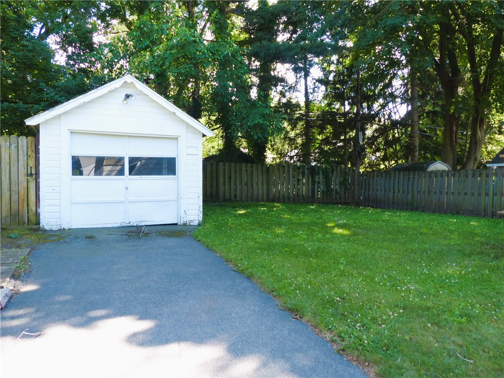 53 Coolidge Road Irondequoit, NY 14622 - Photo 20 of 23