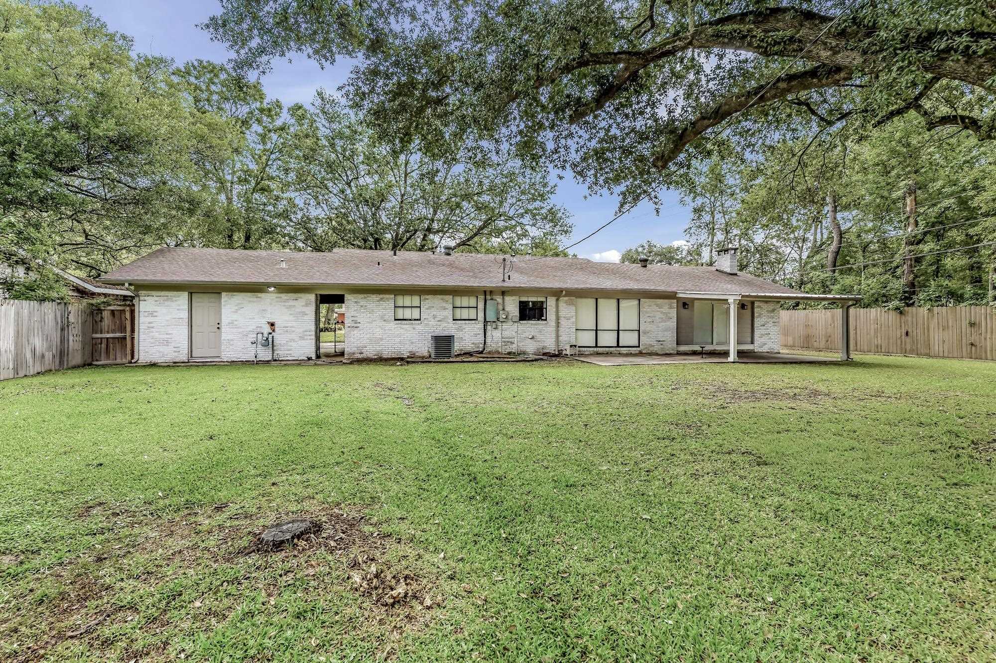 835 Howell Street Beaumont, TX 77706 - Photo 27 of 31