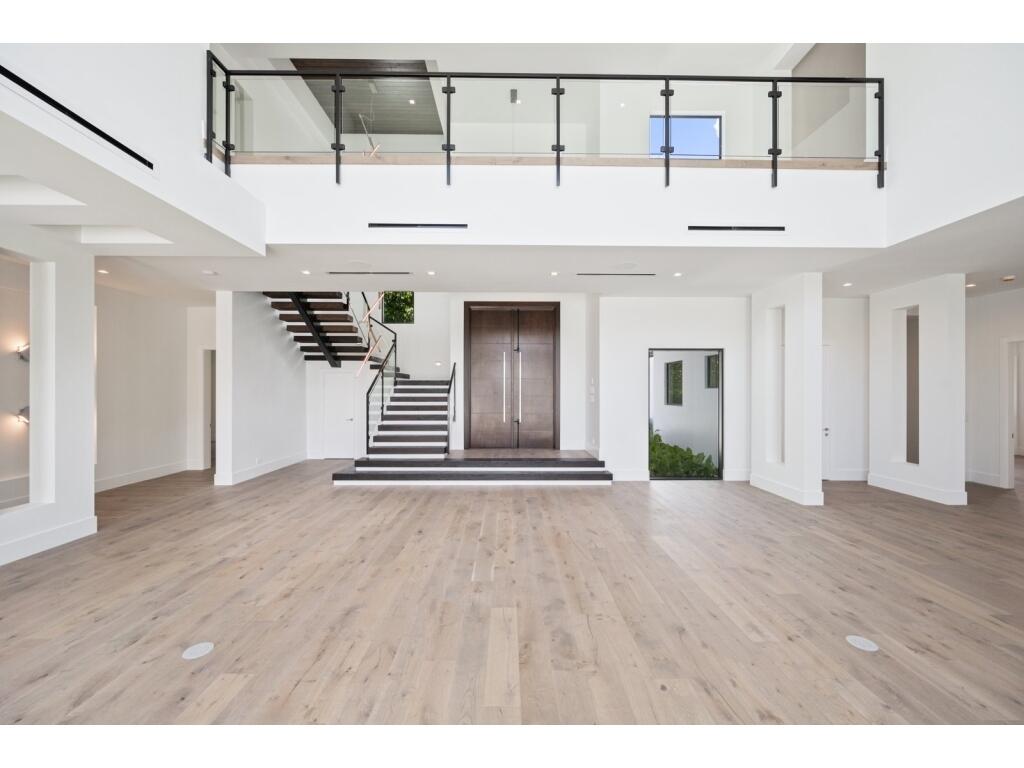 19311 North Riverside Drive Tequesta, FL 33469 - Photo 12 of 31 12-Photo 12