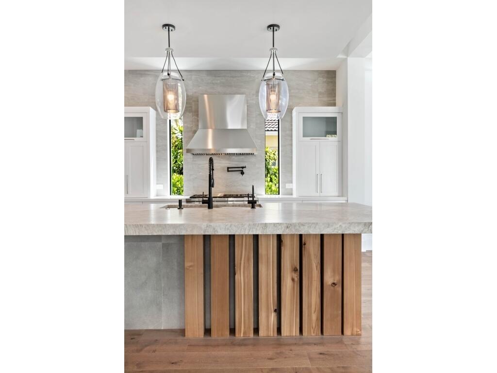 19311 North Riverside Drive Tequesta, FL 33469 - Photo 17 of 31 17-Photo 17