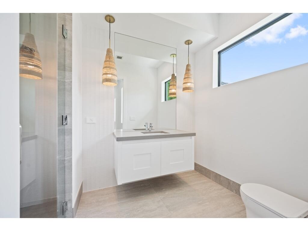 19311 North Riverside Drive Tequesta, FL 33469 - Photo 28 of 31 28-Photo 28