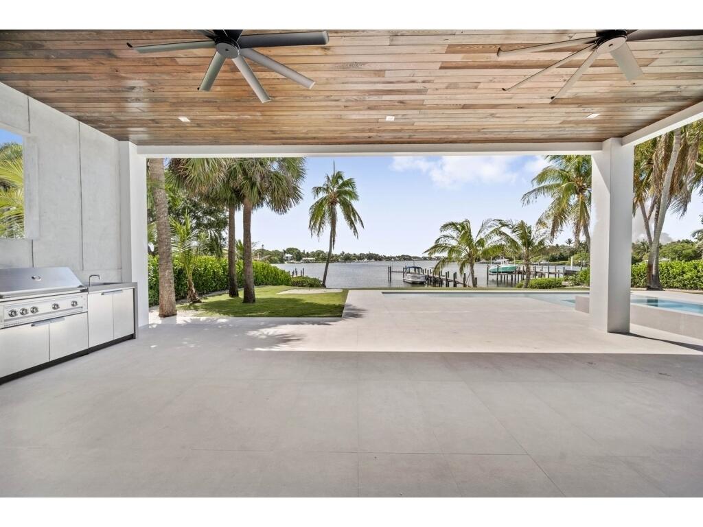 19311 North Riverside Drive Tequesta, FL 33469 - Photo 8 of 31 08-Photo 8