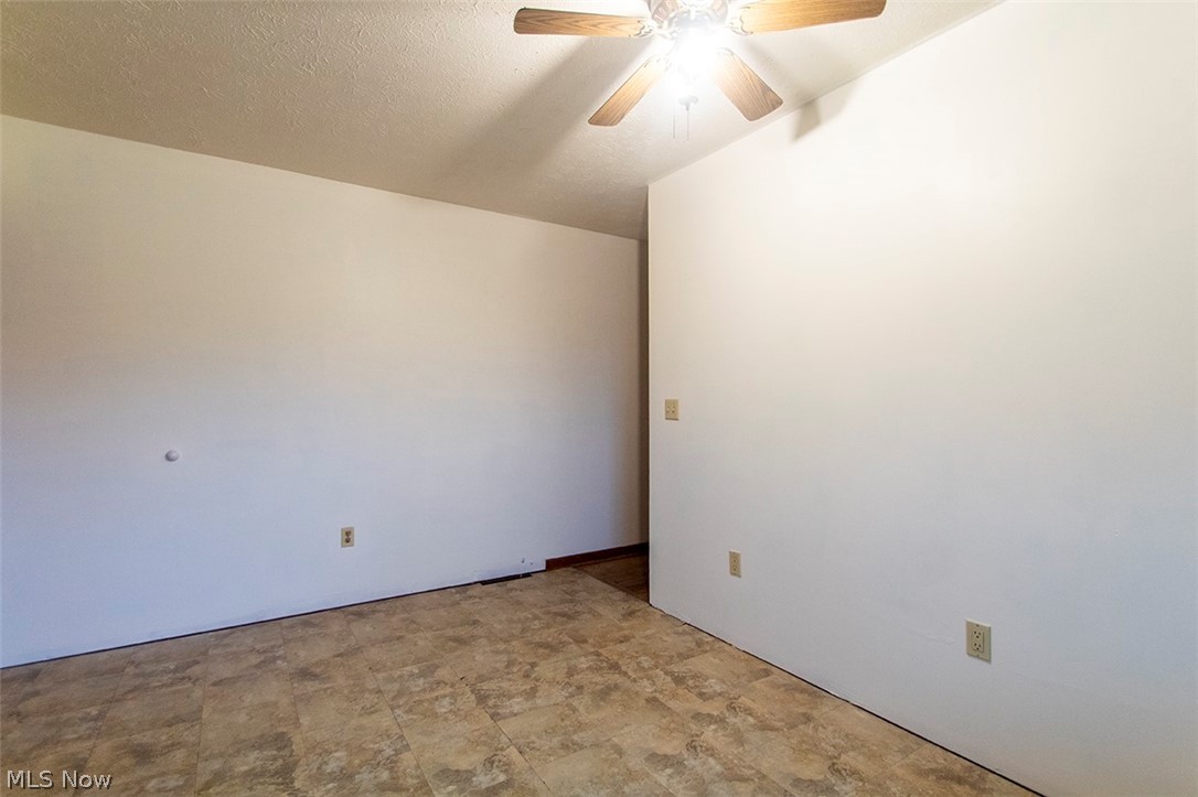 4329 Beat Road Litchfield, OH 44253 - Photo 8 of 17 Gallery Image 8