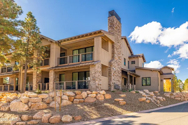 $1,565,000 | 2993 South Tourmaline Drive, Unit 33, Flagstaff, AZ 86005