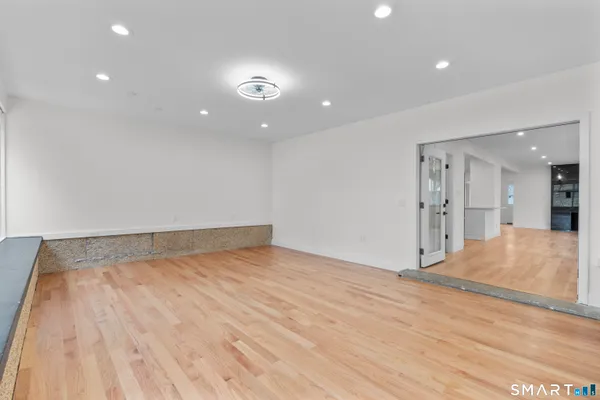 $769,500 | 35 Elberta Avenue, Trumbull, CT 06611