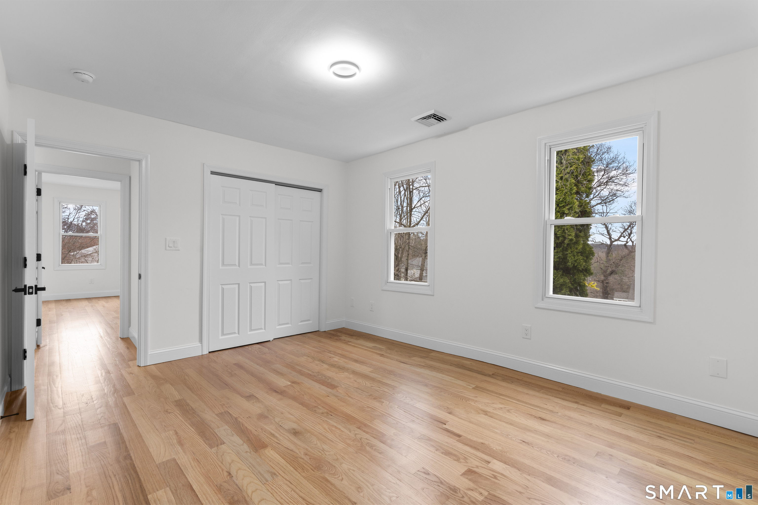 35 Elberta Avenue Trumbull, CT 06611 - Photo 25 of 41