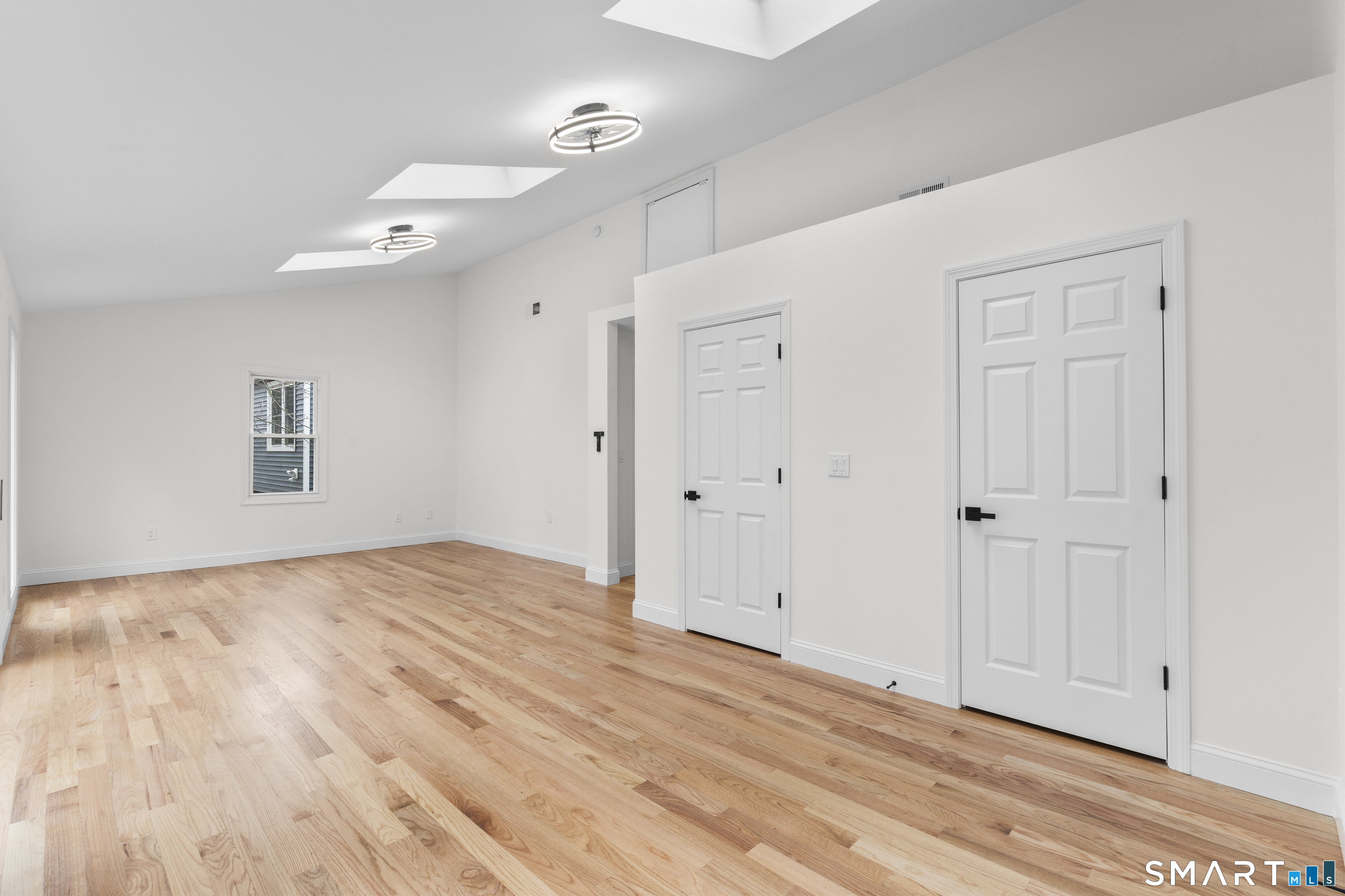 35 Elberta Avenue Trumbull, CT 06611 - Photo 30 of 41