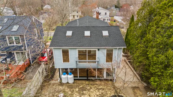 $769,500 | 35 Elberta Avenue, Trumbull, CT 06611