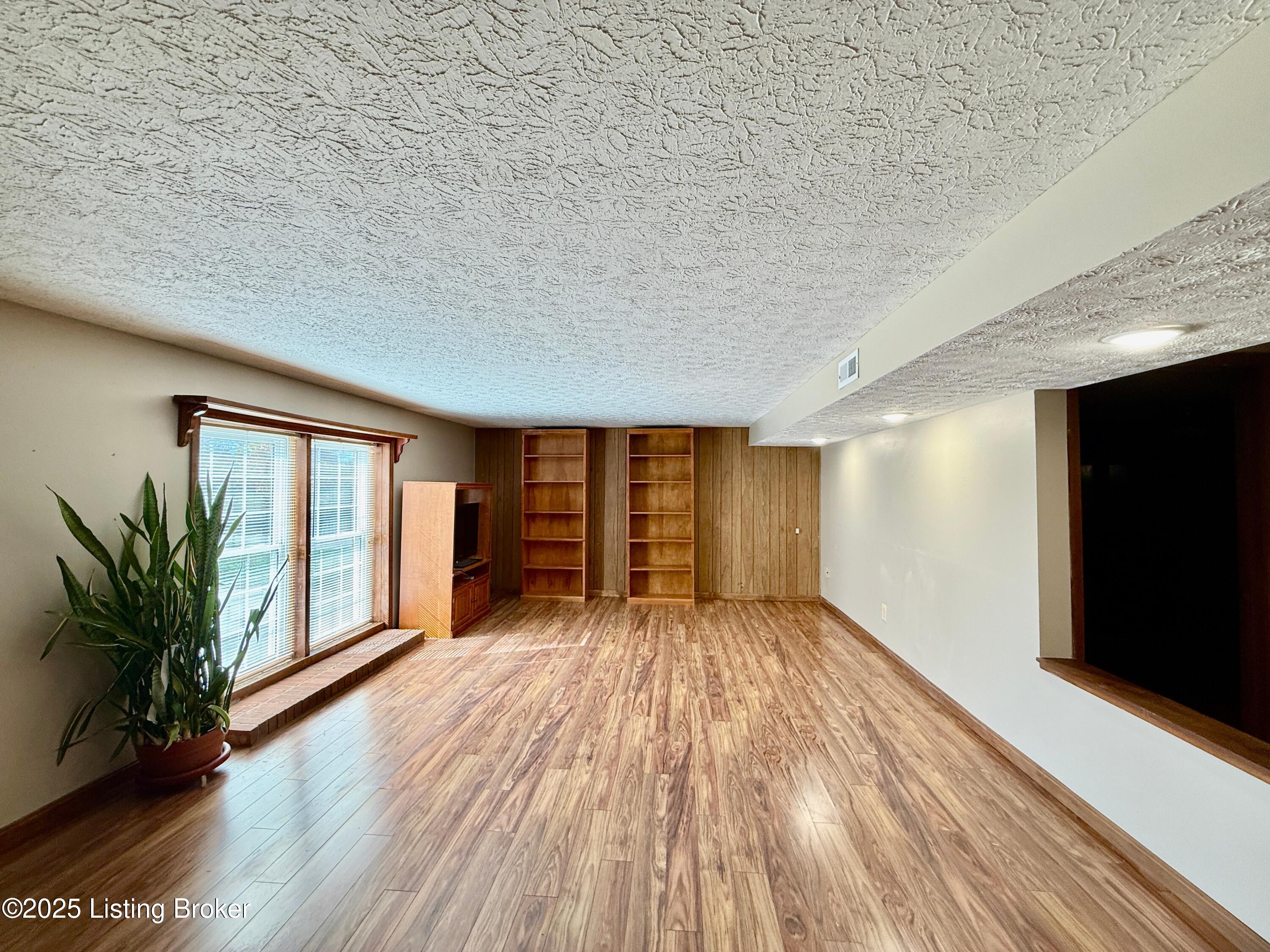 608 Cave Mill Road Leitchfield, KY 42754 - Photo 26 of 42 Family room-Basement