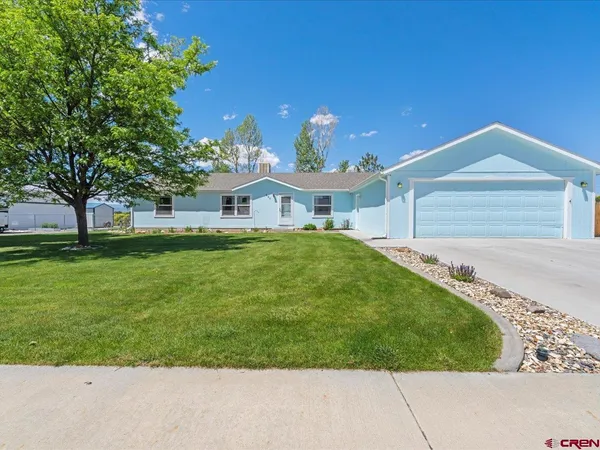 $415,000 | 620 Golden Drive, Montrose, CO 81401