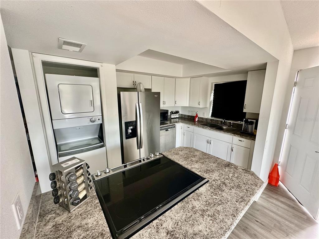 3303 West Shell Point Road, Unit A Ruskin, FL 33570 - Photo 11 of 23