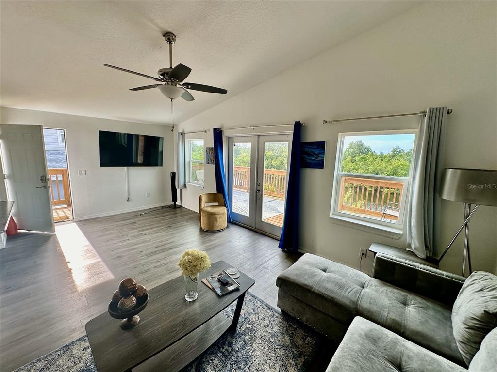 3303 West Shell Point Road, Unit A Ruskin, FL 33570 - Photo 9 of 23