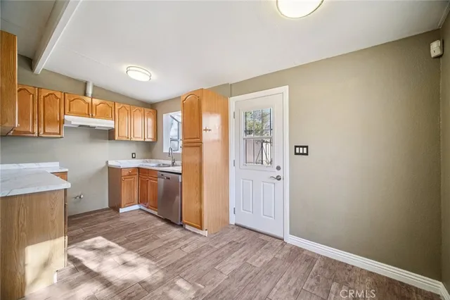 $2,890 | 706 Woodgate Street, Lancaster, CA 93534