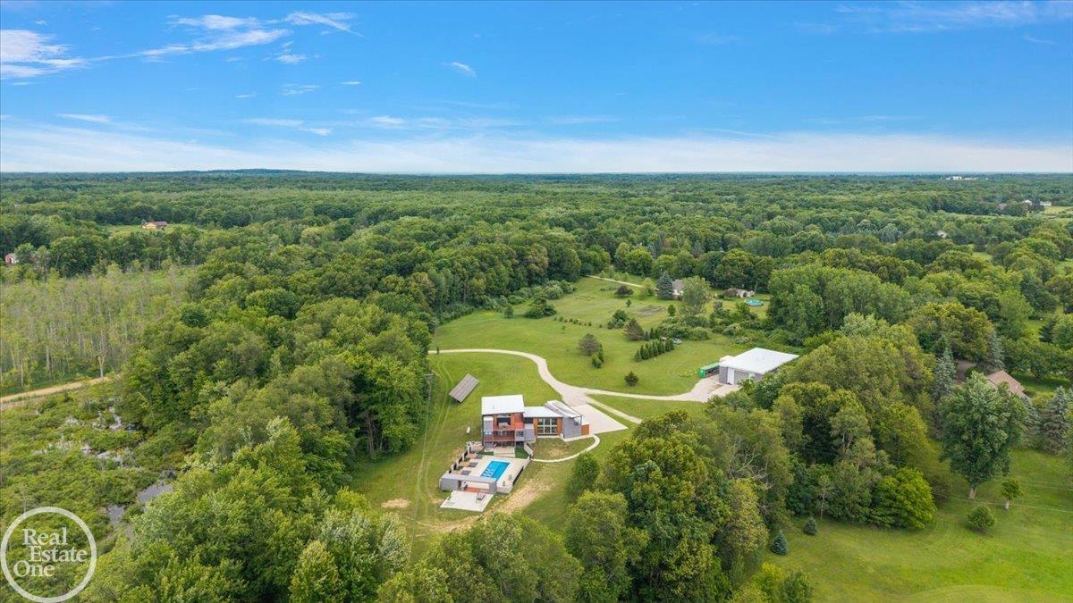 850 Frick Road Leonard, MI 48367 - Photo 7 of 84