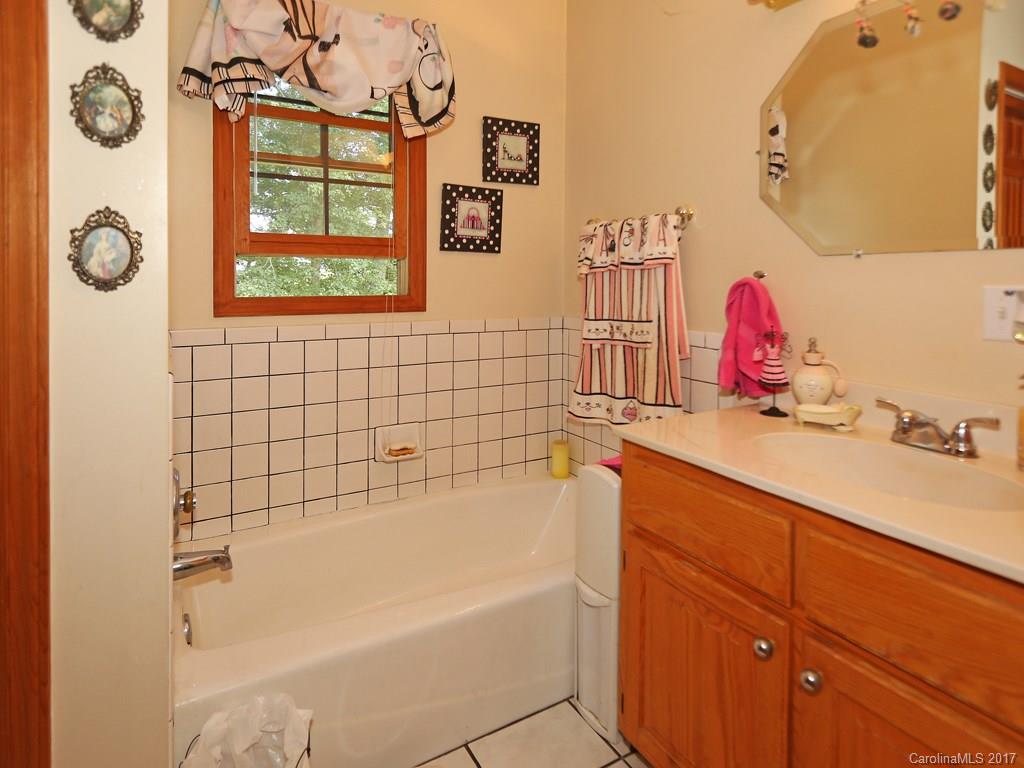 2485 Iron Duff Road Waynesville, NC 28785 - Photo 17 of 22 Gallery Image 17