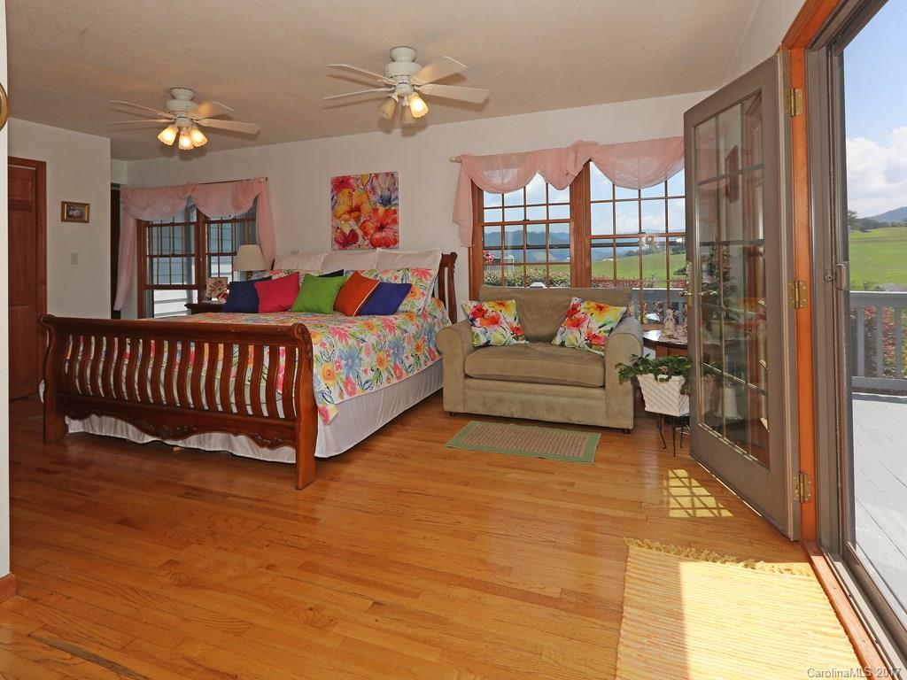 2485 Iron Duff Road Waynesville, NC 28785 - Photo 9 of 22 Gallery Image 9